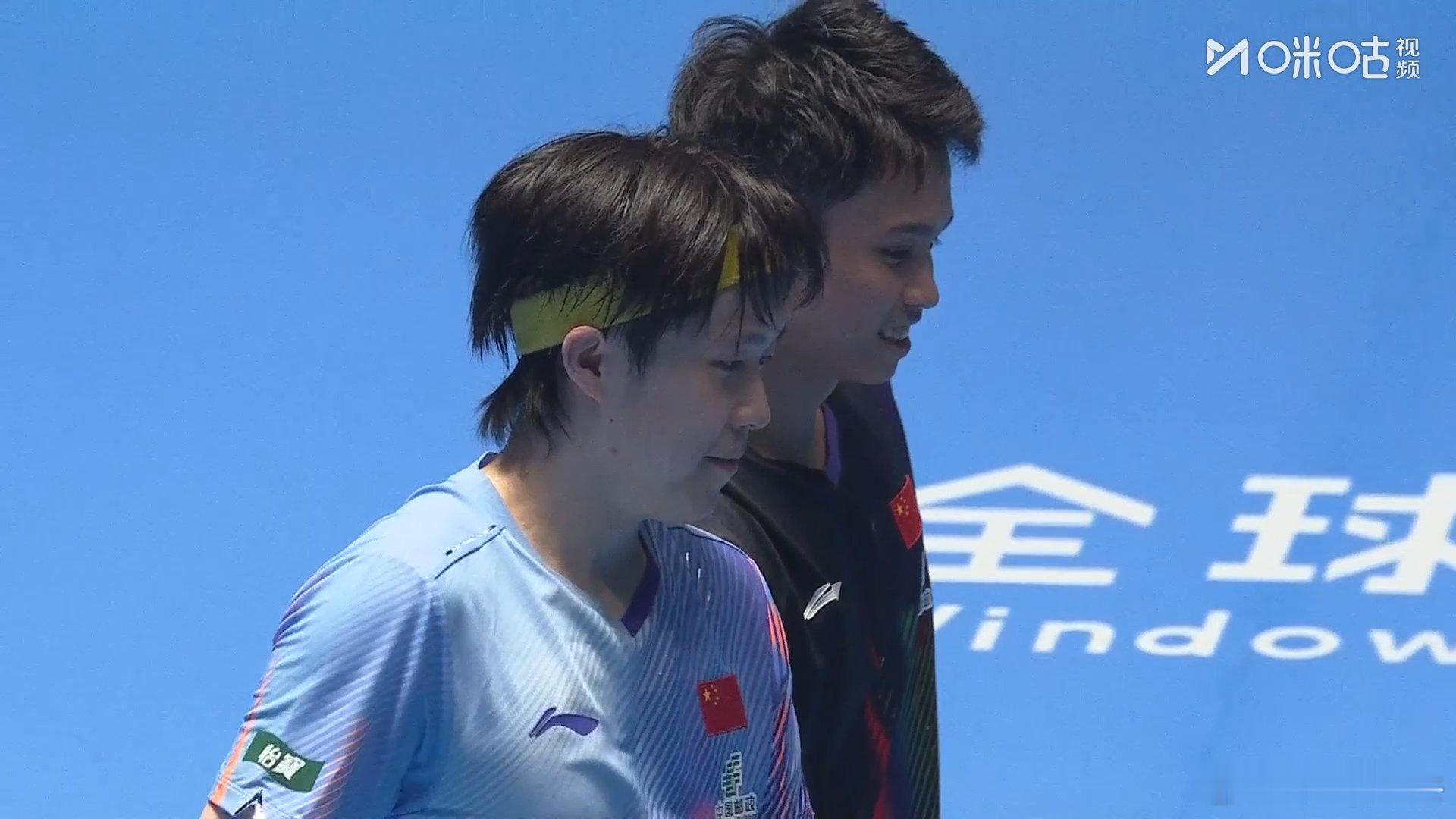 王楚钦海口亚洲杯四强  海口亚洲杯男单1/4决赛，王楚钦4-2战胜周启豪，晋级四