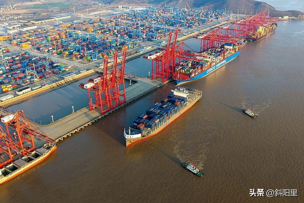 宁波确实是城市界的“扫地僧”，太低调了，不显山露水，也和它的名字来源一样：海定则