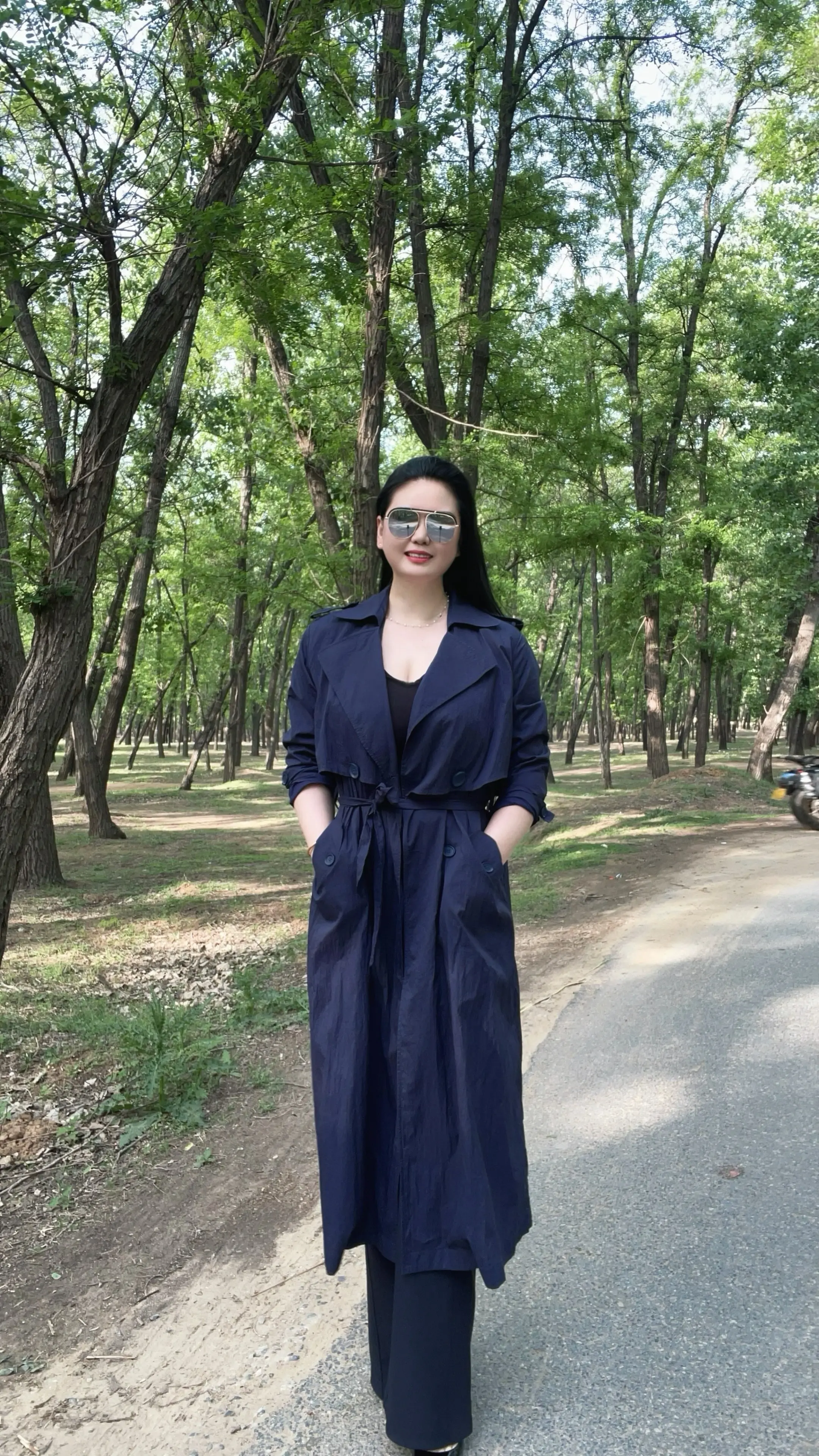 深情不及久伴，厚爱无需多言。 生命中最美的遇见，没有惊天动地的开场，只...