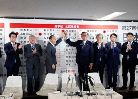 日本刚不许别国访华，22国敲定行程，特朗普也蠢蠢欲动，要定日期

9月初有盛大的
