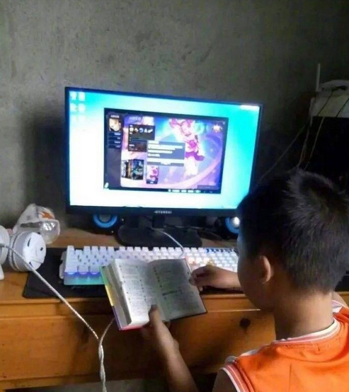 不要总骂小学生！你不知道他们有多努力！