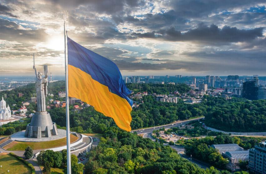 小日本最近干了一件大事，那就是向正在和俄罗斯奋战的乌克兰捐赠了60亿美元的援助，