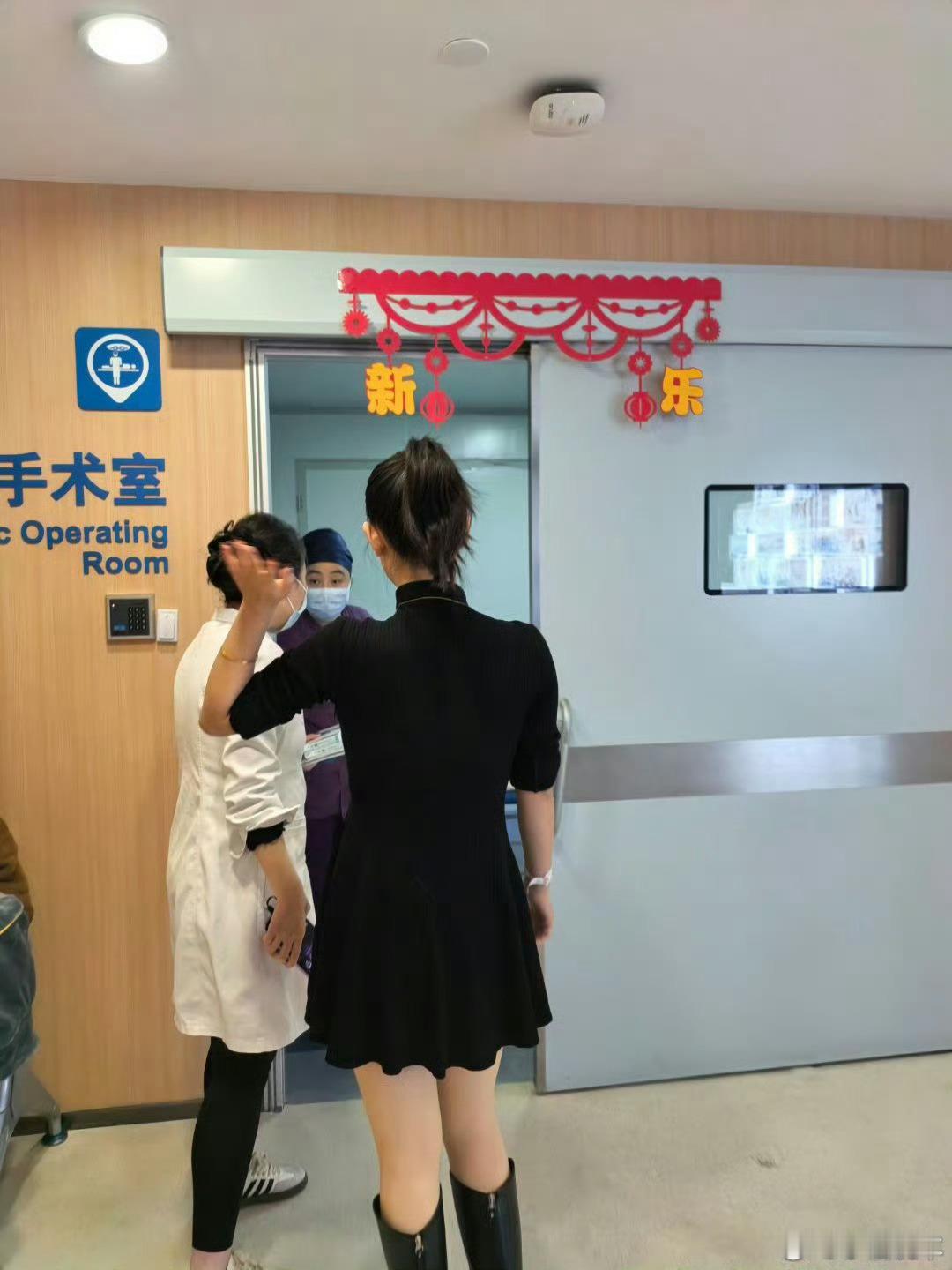 26岁男子视力矫正术后难忍副作用自杀太吓人了，真的所有手术都有风险，我是去年做的