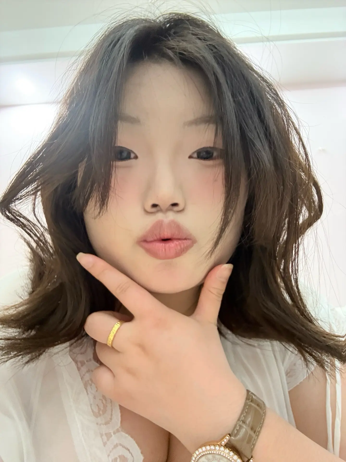 你很帅 早晚会把你骗回家给我洗衣做饭。