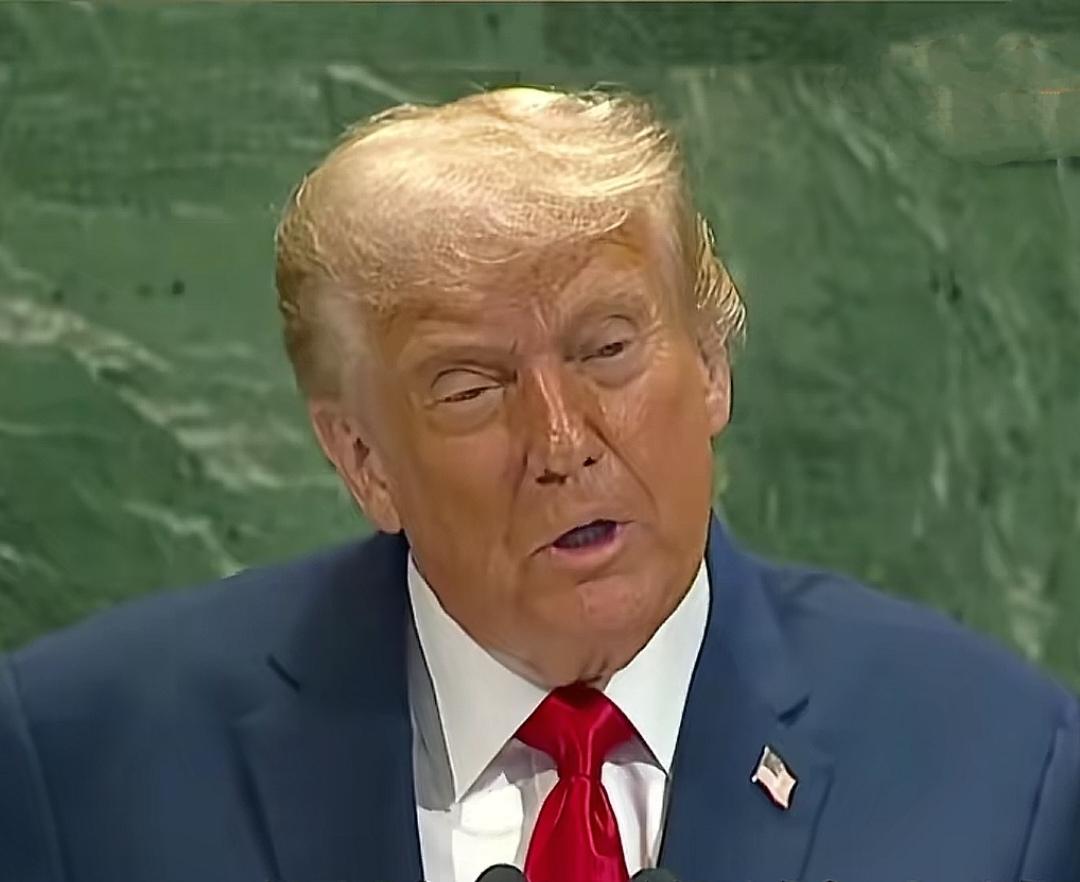 特朗普和拜登，这两人谁更靠谱一点？美国媒体做了一项调查，拜登的执政的分数比特朗普