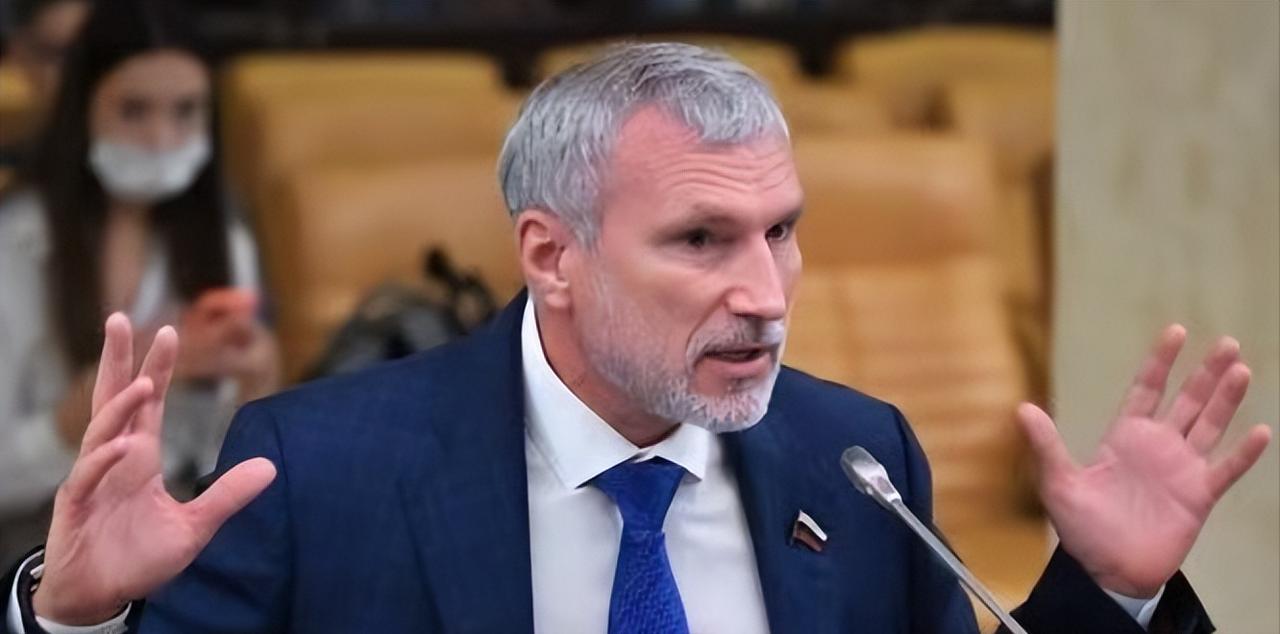 俄罗斯确实是真仗义，俄罗斯与委内瑞拉签署了战略合作伙伴！现在，美军要打击委内瑞拉