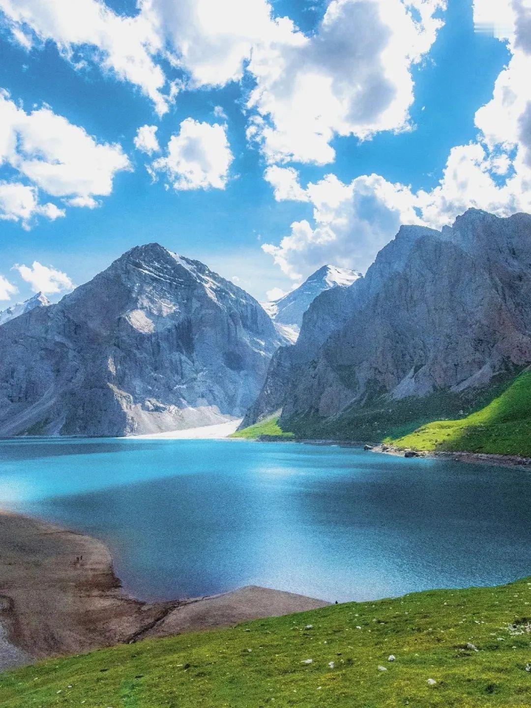 我时常会遇到一些家长认为我们的价格偏高，实际上我们的价格一点都不贵，都是实实在在