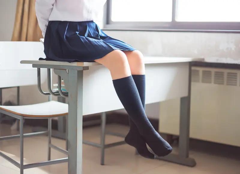 男人普遍不愿被触碰的十大禁区
 
1. 收入与存款
直接问工资、存款、负债，或是