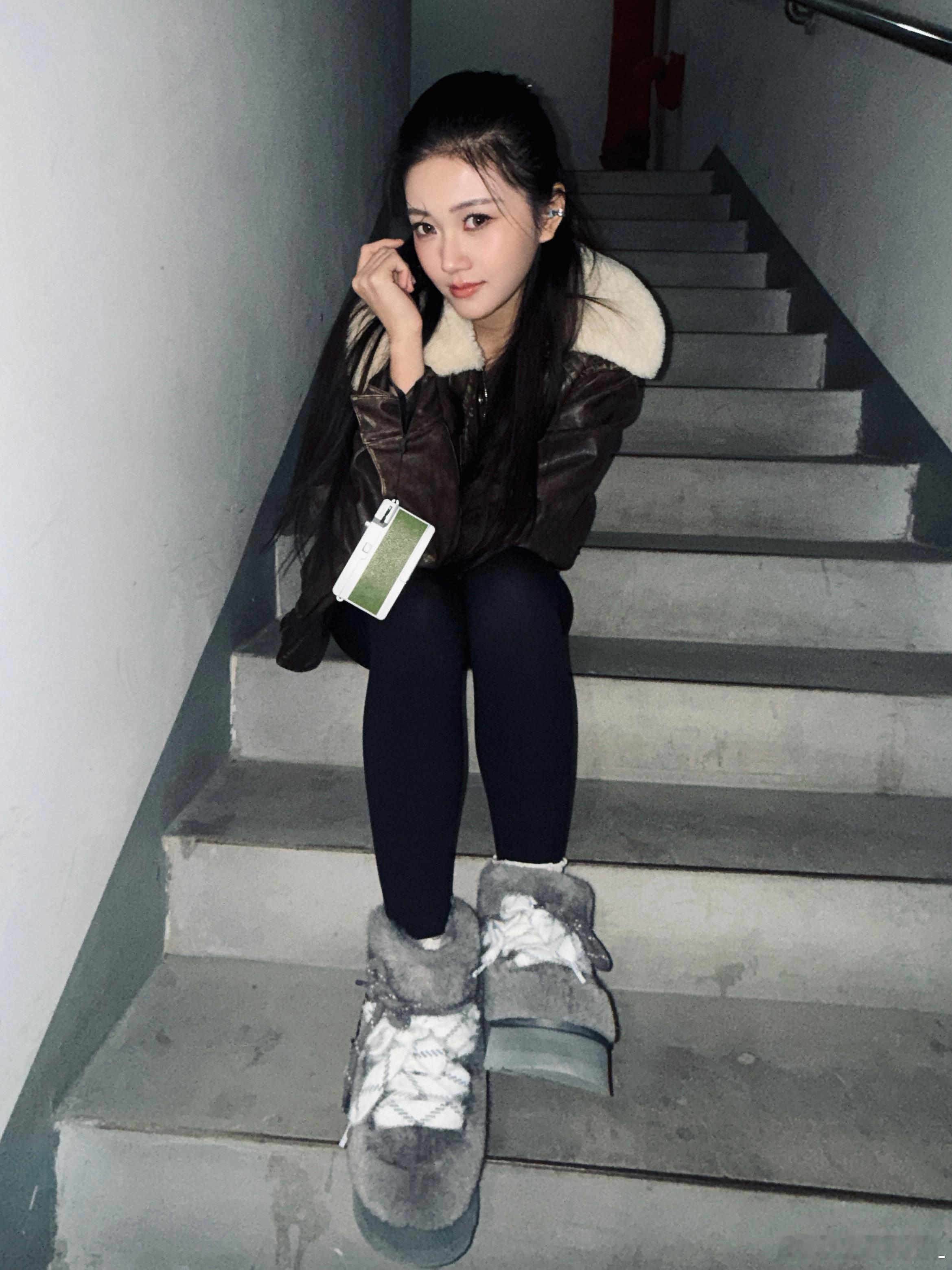 在po文中：上脚【xVESSEL x Australia Luxe Collec