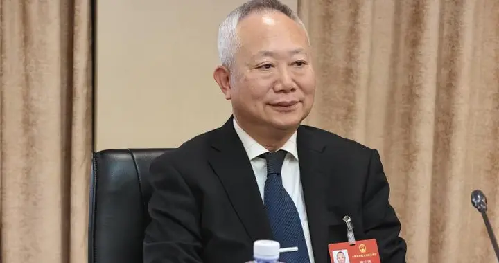 《祖国》记者跑两会丨全国人大代表萧志伟：澳门“二五规划”成果斐然，未来蓝图绘就新篇