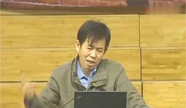 戴旭大校曾说：一个国家如果不敢亮剑，不敢开第一枪，你武器再好，囯家再强大都没有用