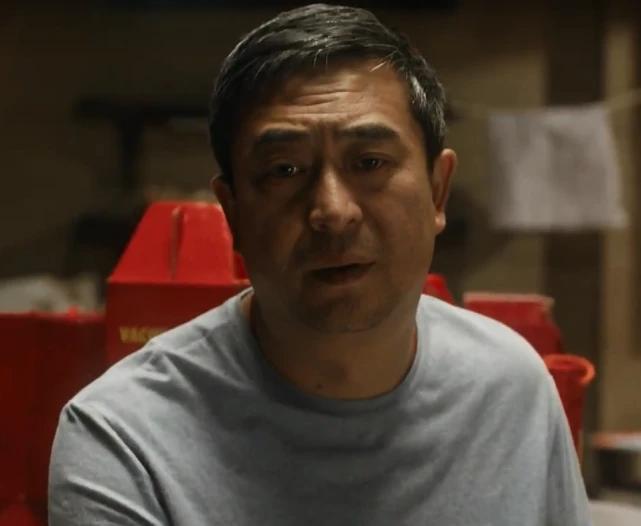他演的宋思明，虽然也是个渣男，可是那个气度，给人的感觉当官就是要他那样的。
但是
