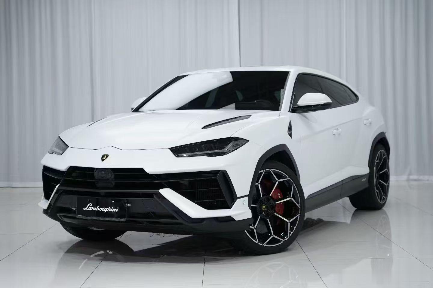 兰博基尼URUS S，24年上牌，8000公里，升级轮毂 ​​​