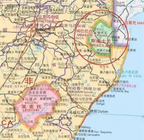 最近很多网友问一个特别有意思的问题：南非为什么允许斯威士兰存在？

斯威士兰这个