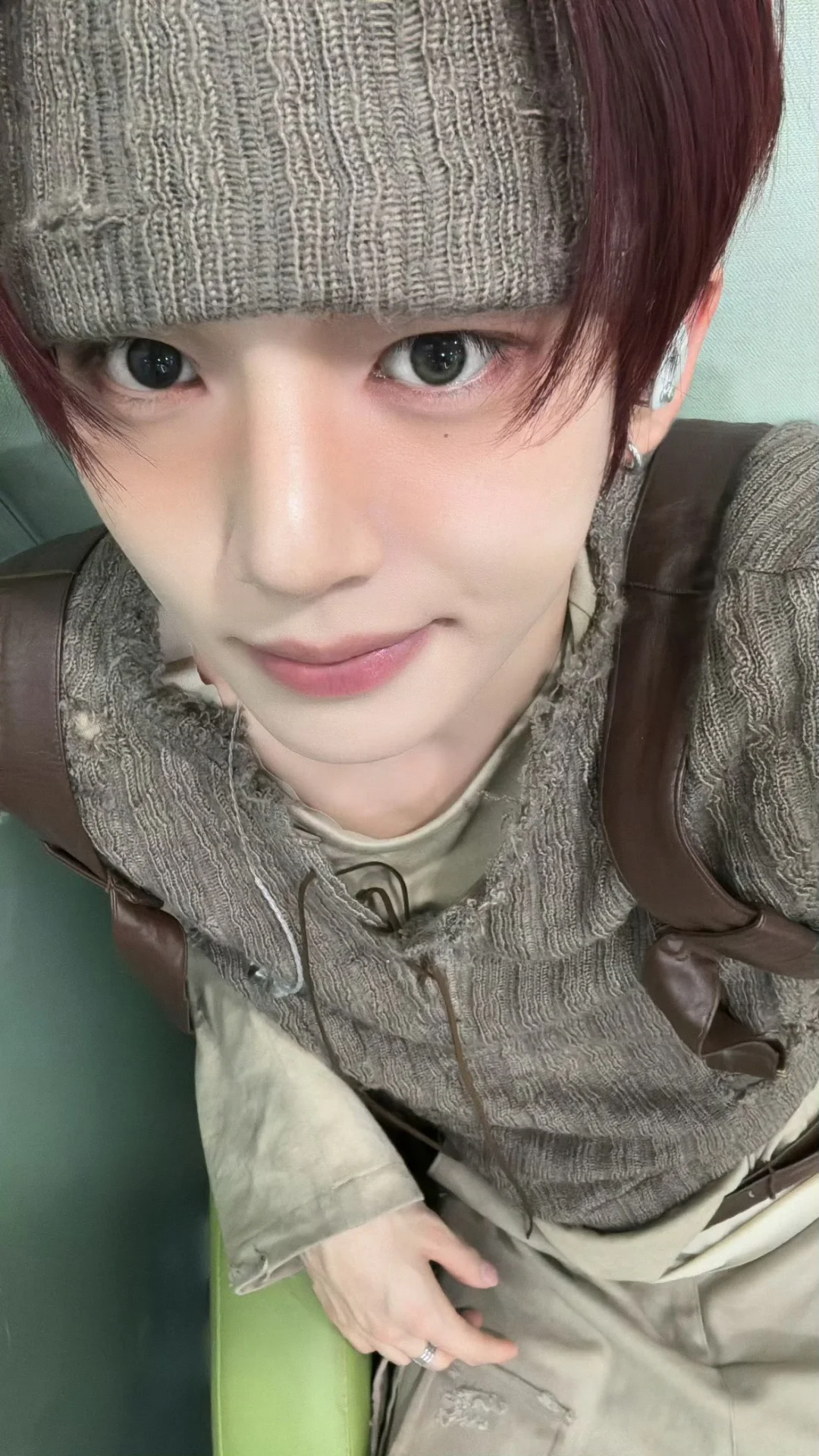20260529 官博更新韩维辰自拍🤳
