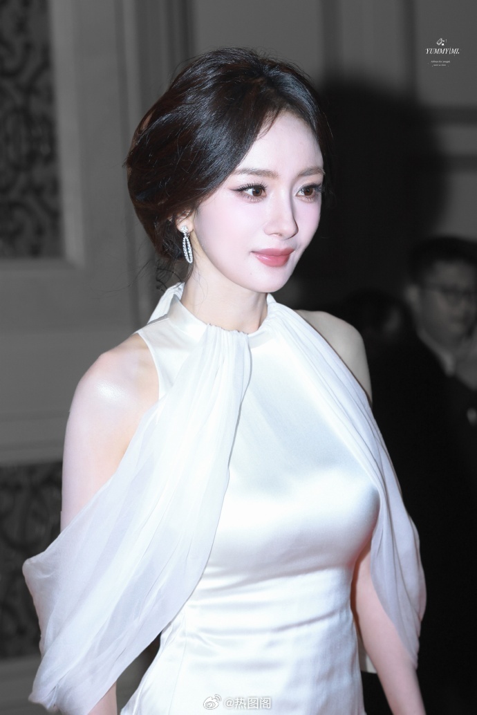 杨幂依旧大幂幂 热图阁公众号 