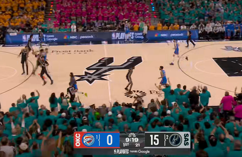马刺开场15-0，对于G2强有力的回应。NBA