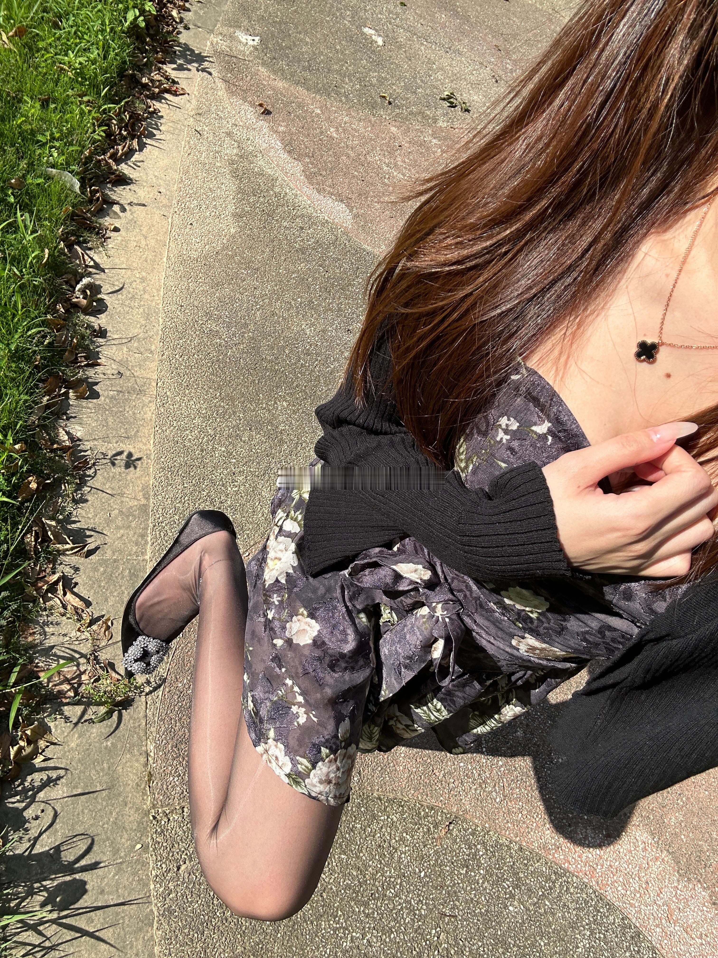 OOTD[超话] 在阳光下会闪闪发光✨涞觅润丝时尚穿搭今天穿什么 ​​​