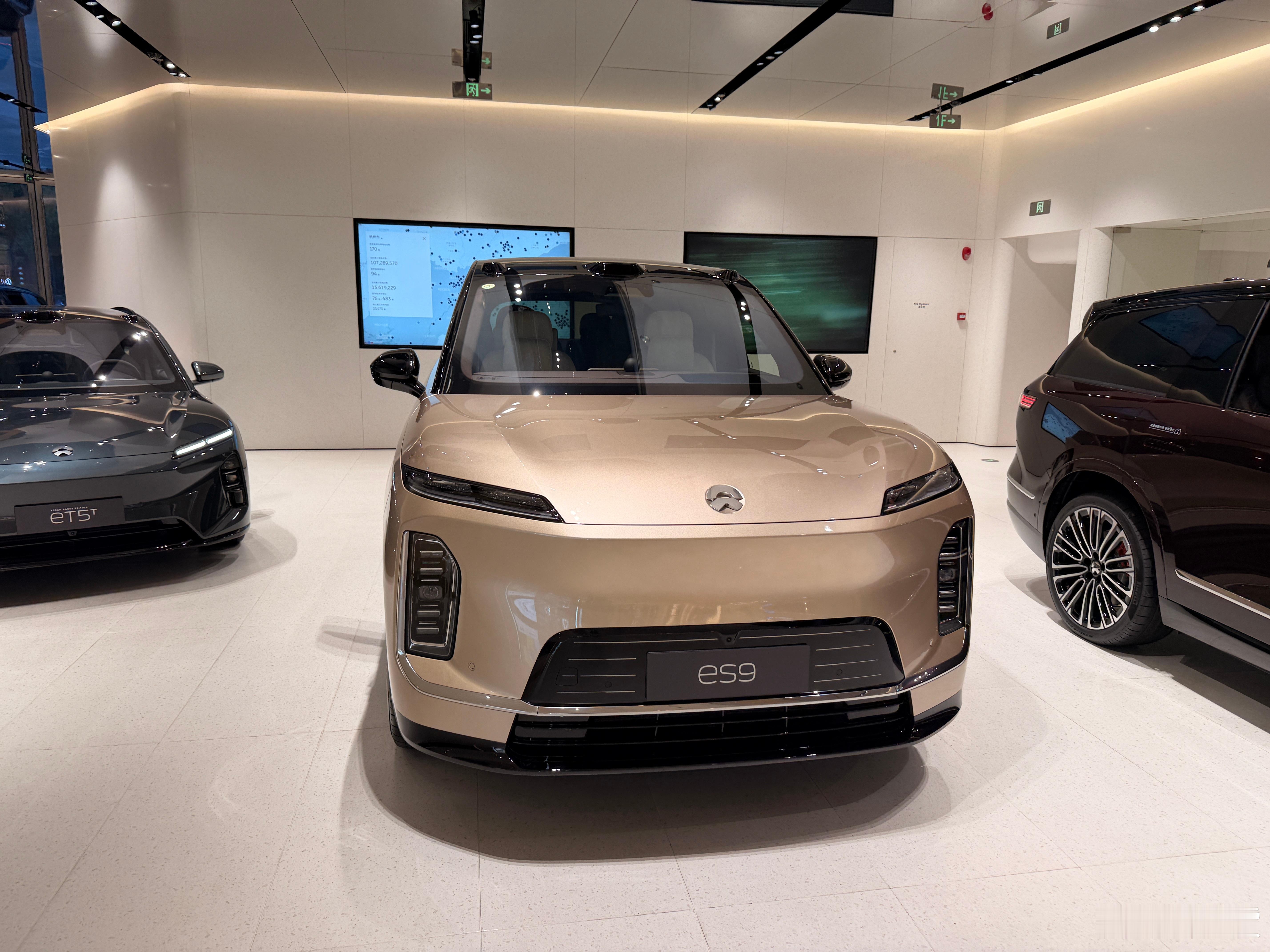 在蔚来es9 面前ES8 像ES6懒博小课堂蔚来es9正式发布蔚来