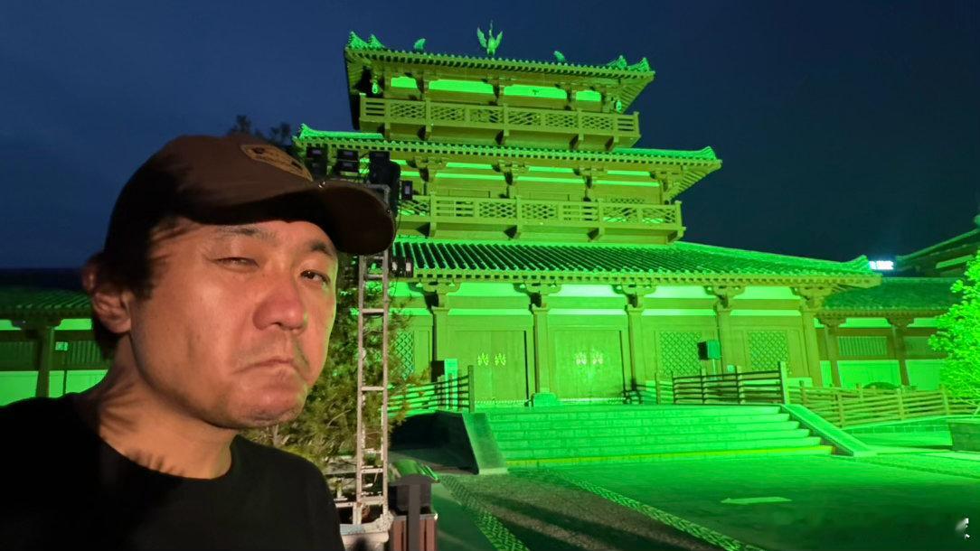 当同行都在忙车展，我却在洛阳半夜下古墓…这样好么？挺好！ 洛阳·邙山陵墓群