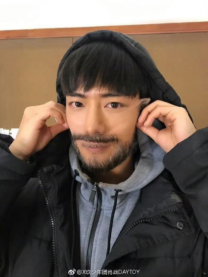 这个小赞赞咋这么萌呢 