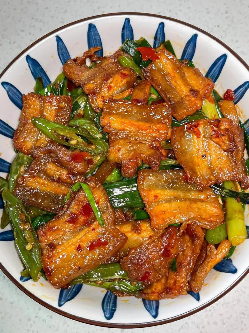回锅内,麻婆豆腐。