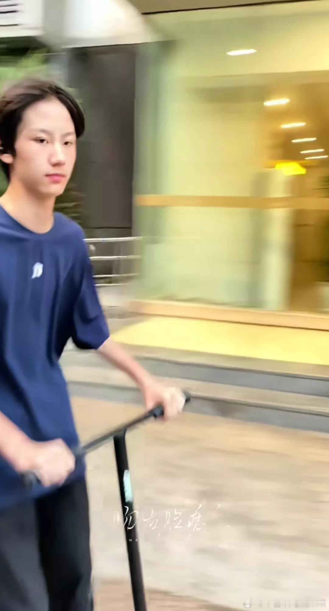 tg 东不落要保护发际线啊 ​​​