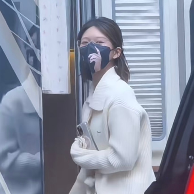 哈哈哈哈哈哈哈哈哈哈哈哈啥呀 
