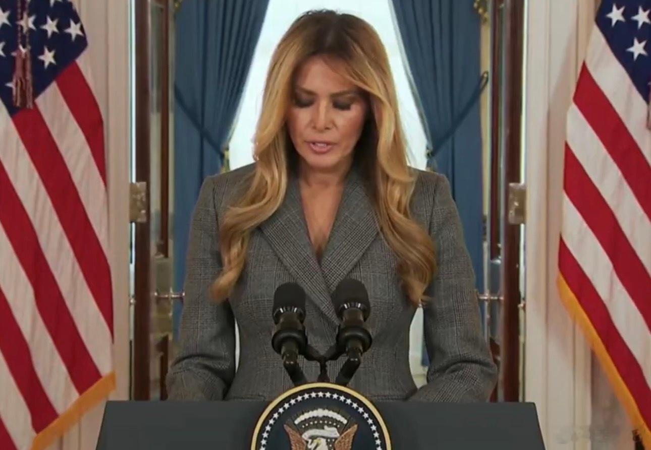 ‼️ NEWS：梅拉尼娅·特朗普刚刚突然召开新闻发布会，谈论杰弗里·爱泼斯坦，主