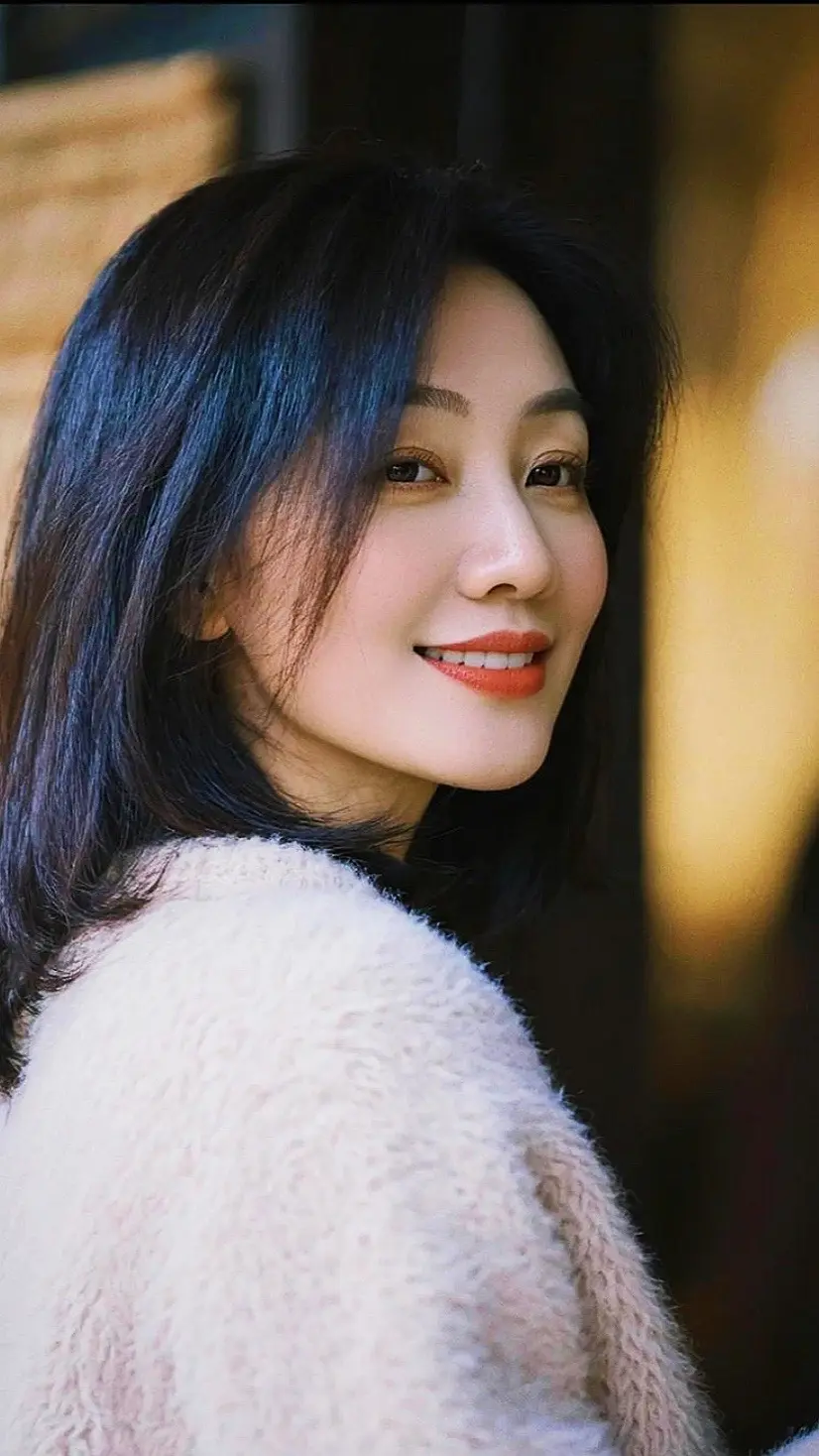 暖调氛围感自拍