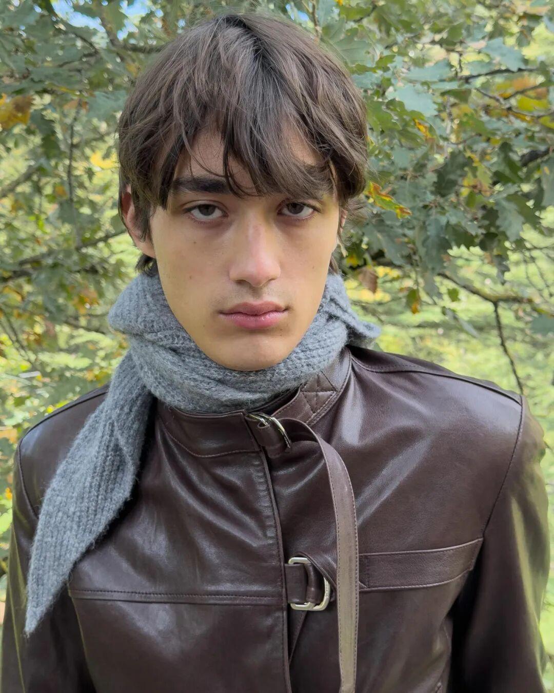 Raphaël Chatelain 目前的曝光度不算特别高，属于正在上升的新面孔