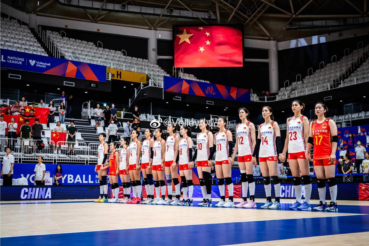 说实话真不明白，中国女排赢了10连败倒数第1的韩国女排，有什么好开心的？

在对