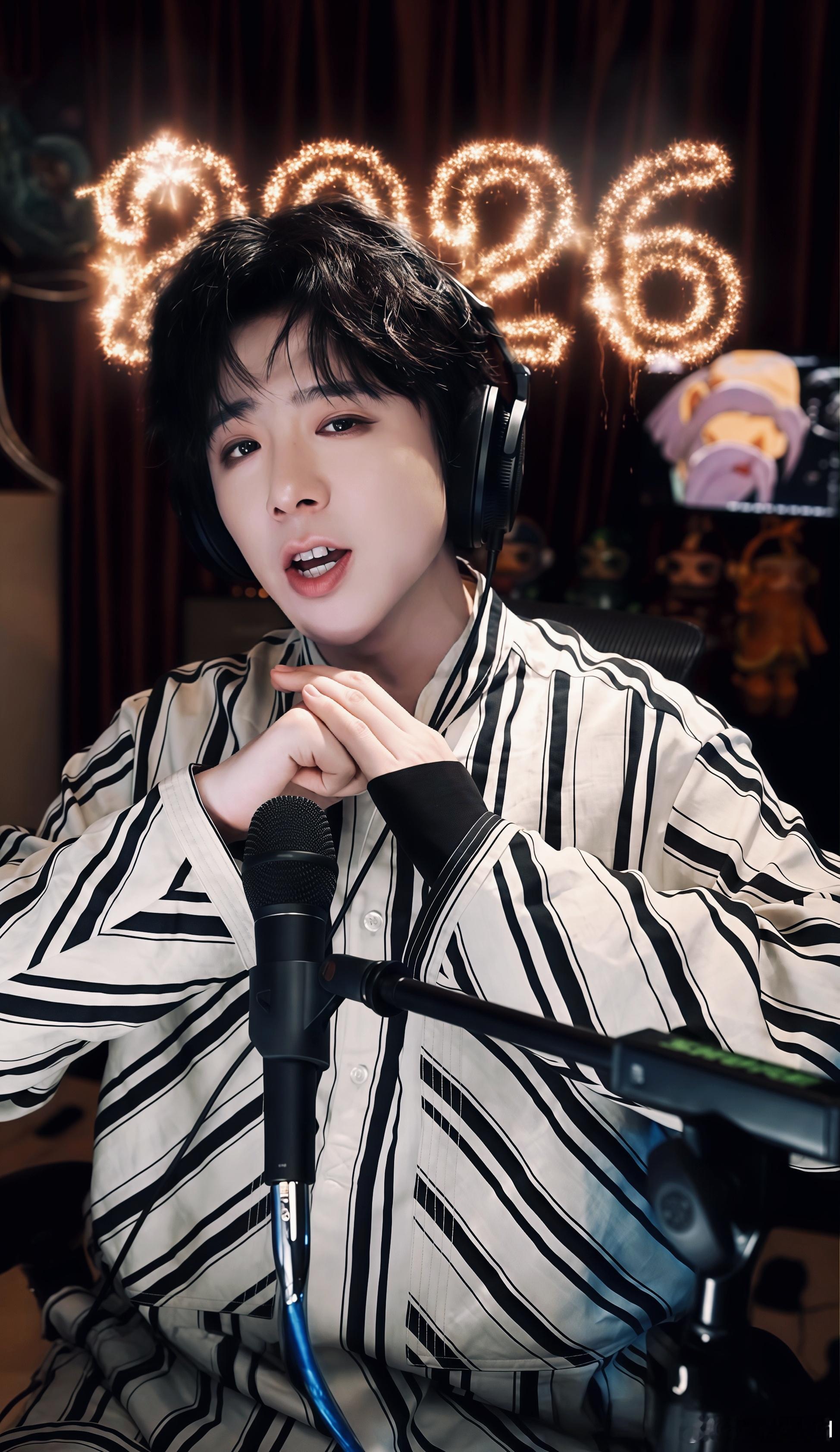 摩登兄弟 在线冲浪，终于遇到你啦！刘宇宁微博之夜摩登兄弟刘宇宁 啊啊啊，老大，中