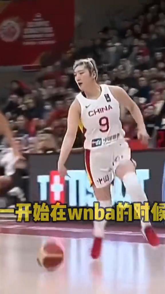 很快在哪里？梦换上来了。突分，李梦，后仰跳投，这动作和投篮的弧线都太漂亮了。今年