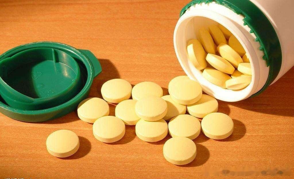  醋酸甲地孕酮分散片不是激素吗？怎么还能增加食欲？主诉：医生你好，我从小到大就很