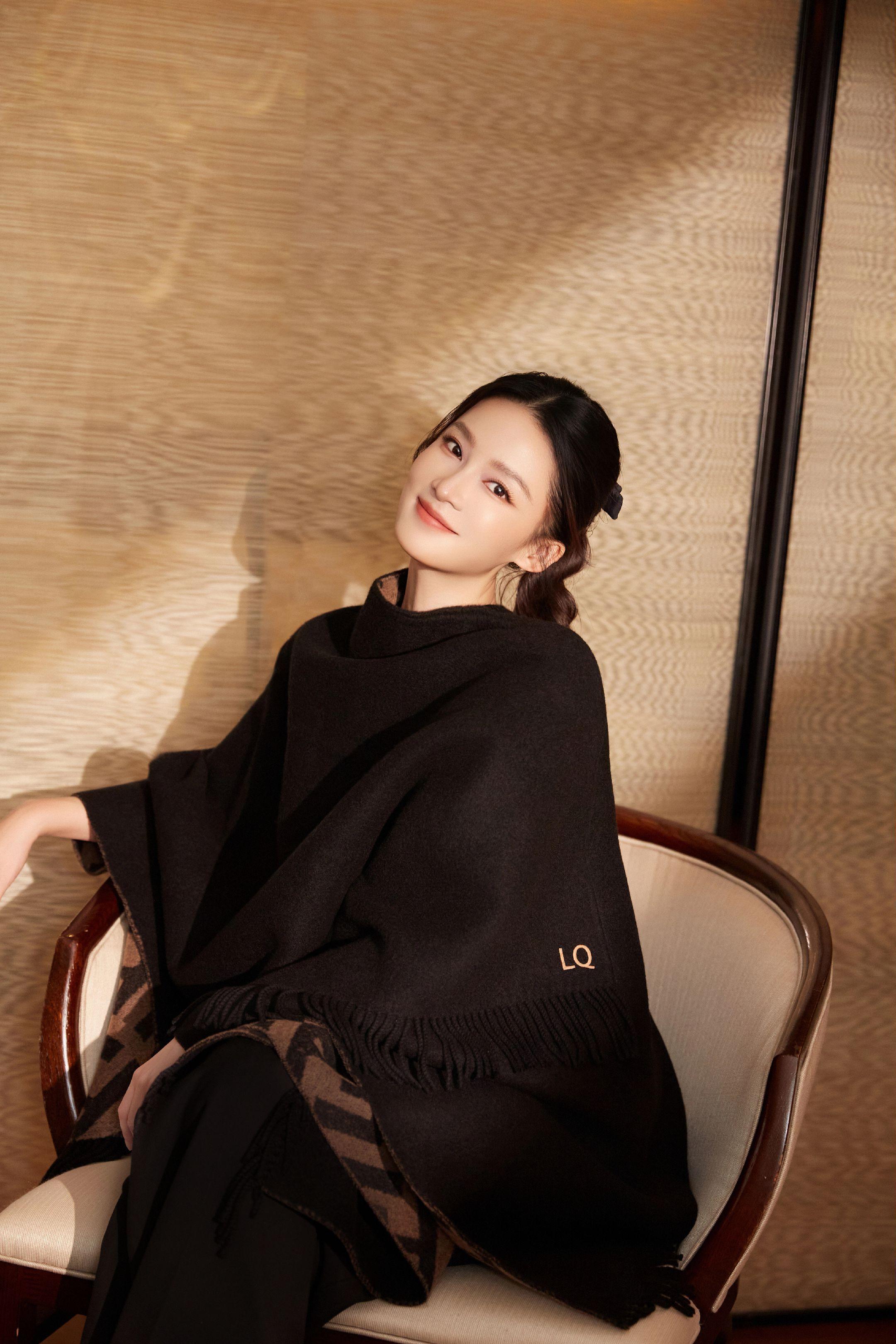 气温骤降，有好好保暖的沁 🥰