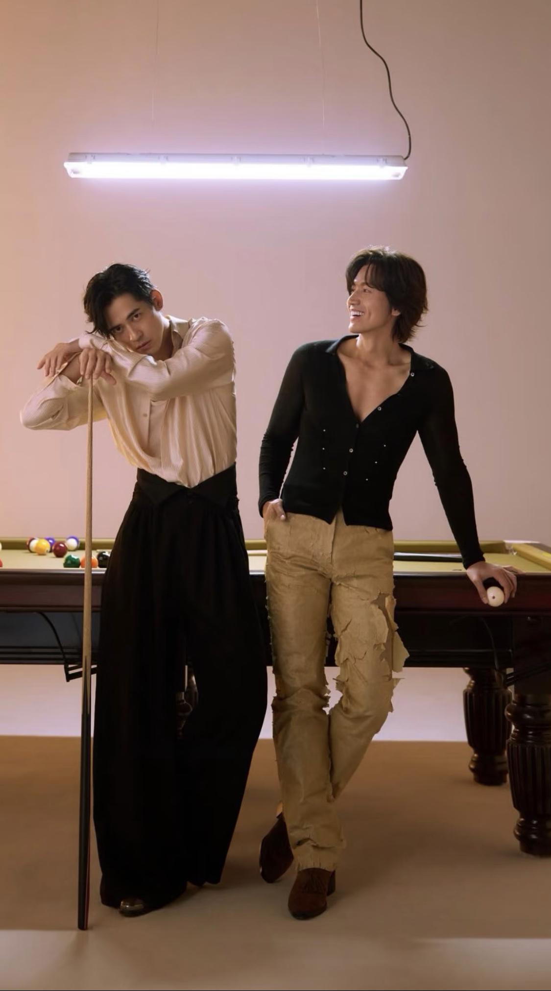 中年后的花泽类和道明寺，可惜杉菜不在了……


言承旭 
周渝民