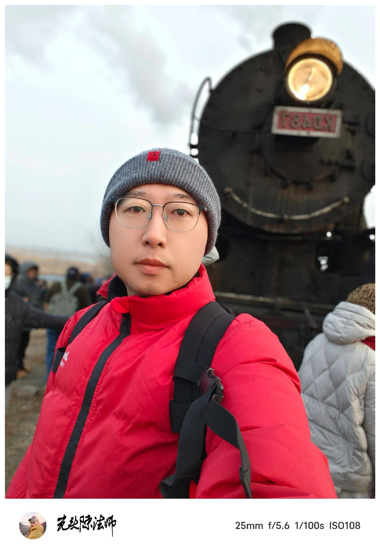 调兵山的火车，这是真正的火车！在辽北的调兵山，冬日旷野里仍能听见一声声雄浑的汽笛