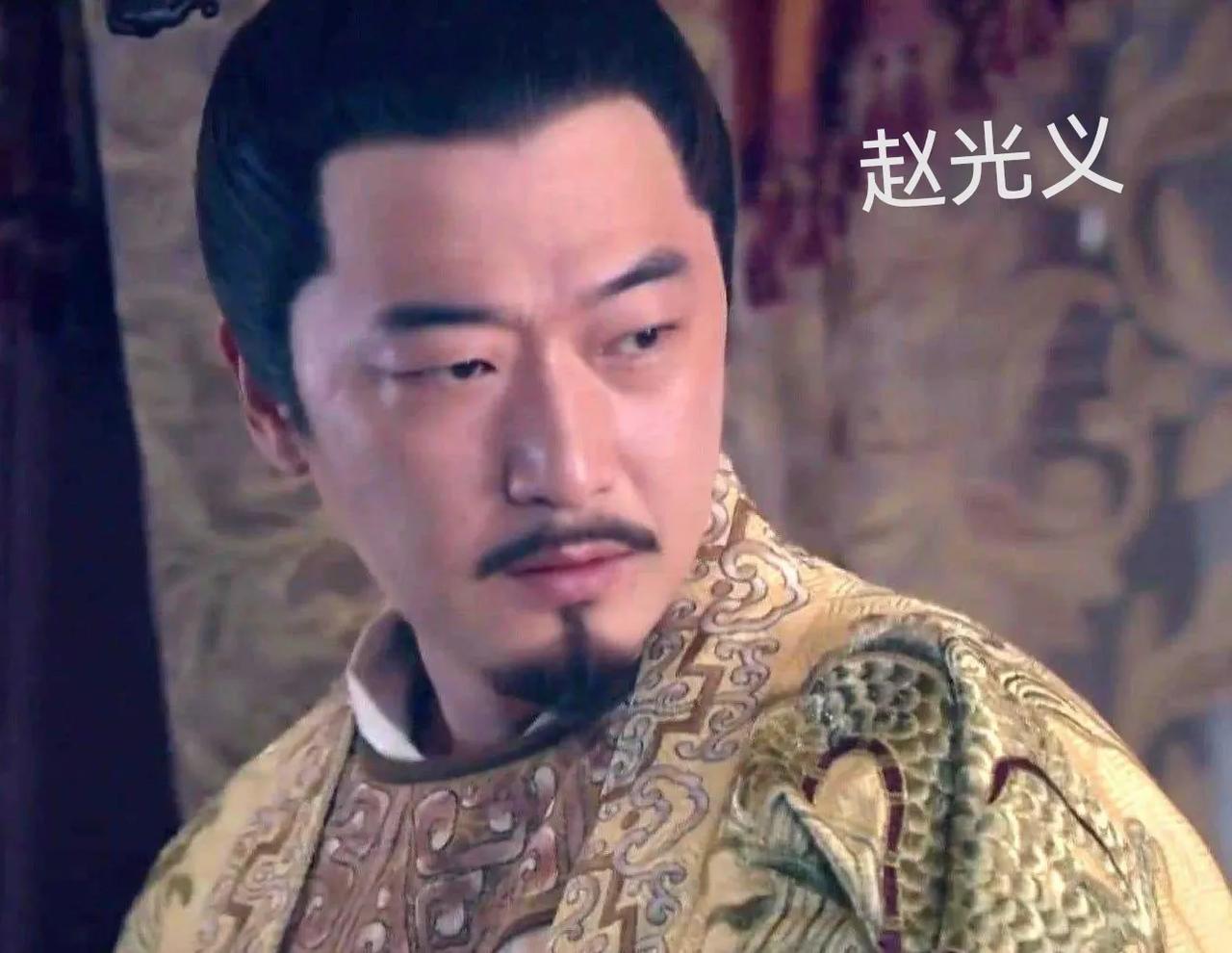 976年，宋太祖驾崩后，王继恩连夜出宫找晋王赵光义。

赵光义得知兄长猝然离世，