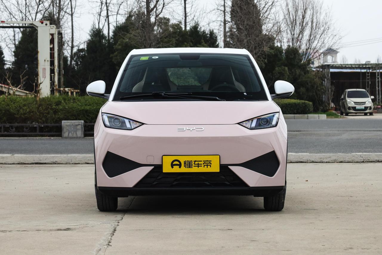 10万预算 年轻人代步电车怎么选？
10万买电车，就盯日常通勤、好停省钱、颜值耐