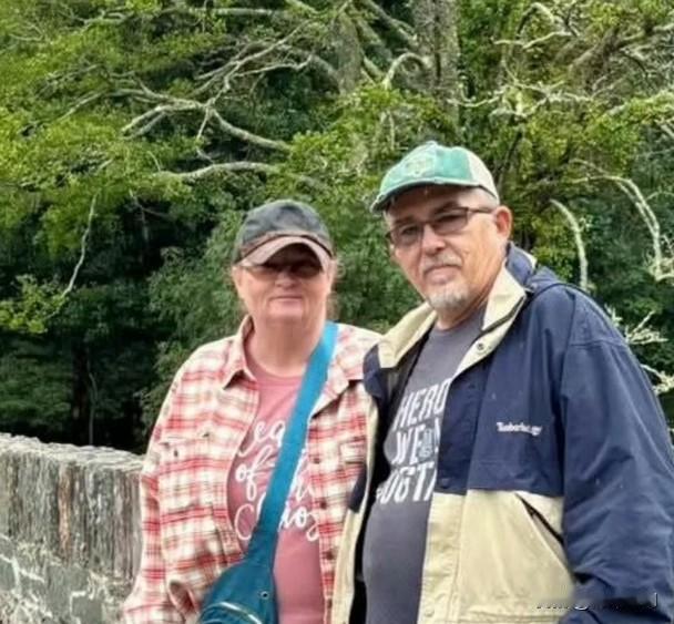 【被美国驱逐出境的爱尔兰公民人数增加了50%以上】

（BBC）BBC北爱尔兰新