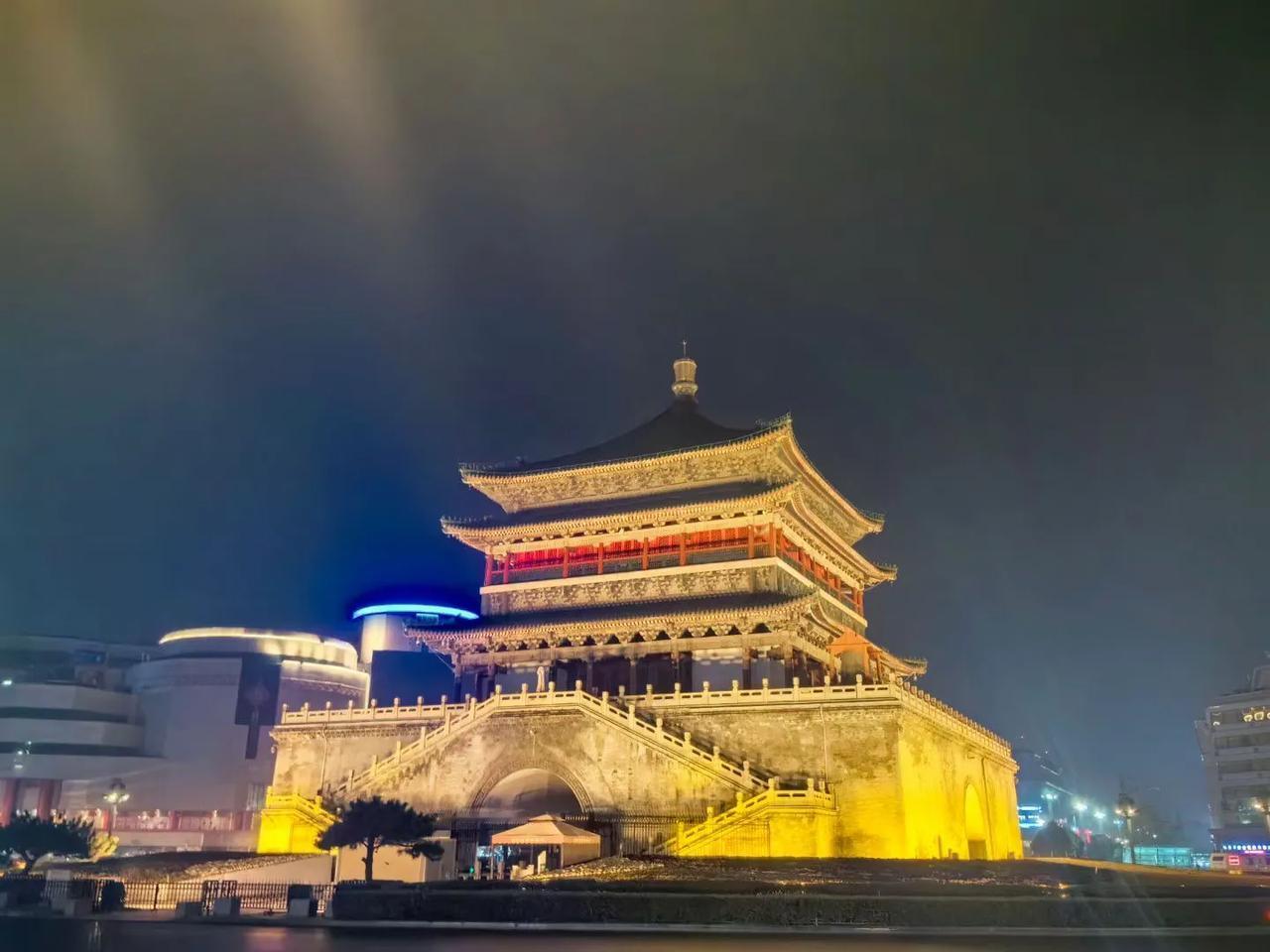 #一张图片证明你来过西安#30年前来过西安就被这座城市深深地吸引，然后就再也回不