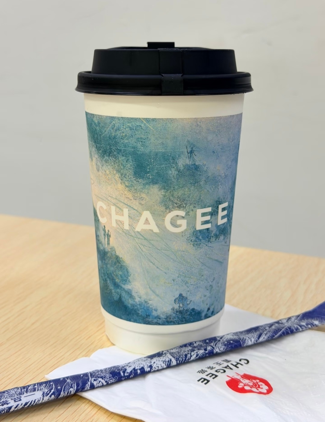 霸王茶姬霸王茶姬 霸王茶姬丨青沫观音点的去冰、微糖，甜度正好，不加糖应该也可以！