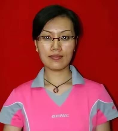 张铁生蹲了十五年大牢。他媳妇董礼平等了十五年。她是沈阳农业大学的讲师，两人是同窗