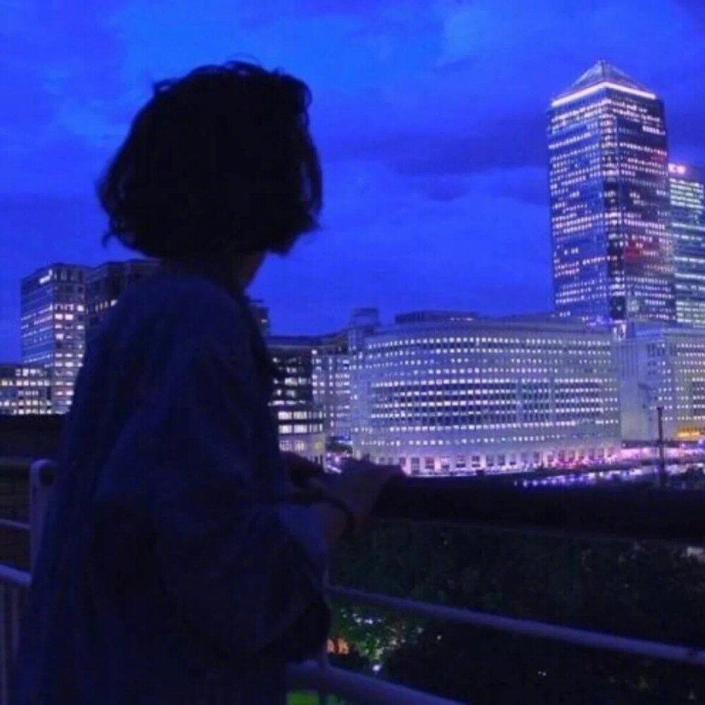 风吹雨打知生活，苦尽甘来懂人生。人生就是一种感受，一种历练，一次懂得。 ​​​​