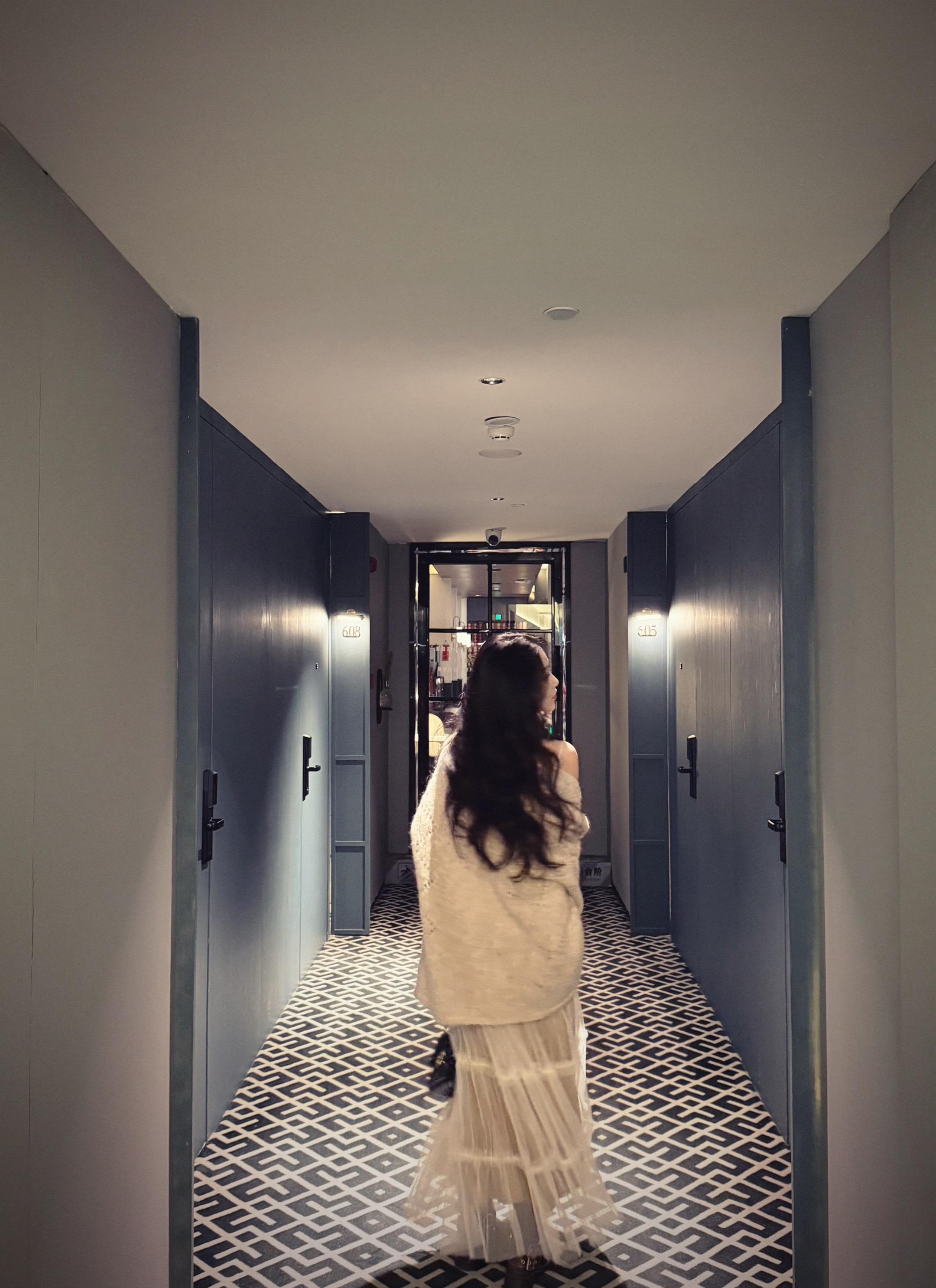 爱的桥段叫我怎么写…