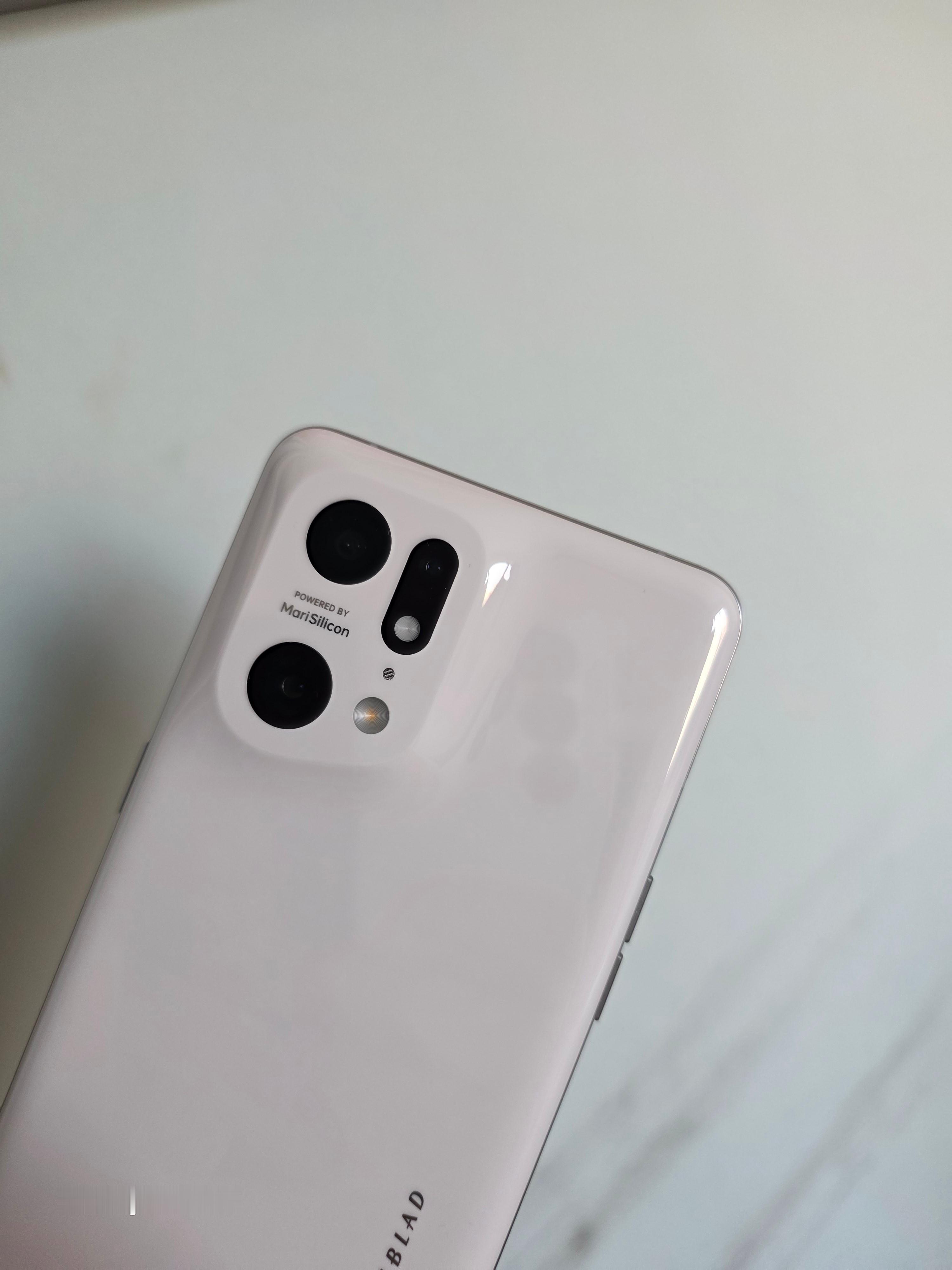 当年 OPPO 这个一体设计好润啊 ​​​