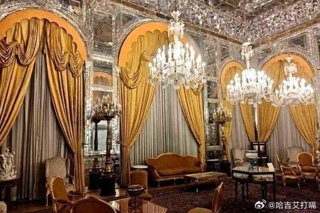 凤凰新闻【伊朗戈勒斯坦宫被炸损毁，几千年才凝结而成的世界遗产，被催毁成一地碎片】