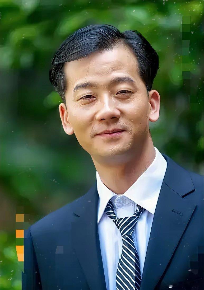 陈创出乎意料的惊人都已经52岁了钱也挣得不少生活还这么低调在2019年文昌中学7