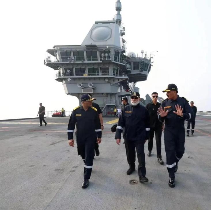 印度到底买不买俄罗斯石油了，目前印度方面也是含糊其辞，一些官员说没有，但美国总统